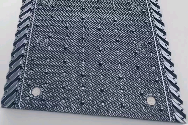 Cross Flow Cooling Tower Fill for Water Quality Applications